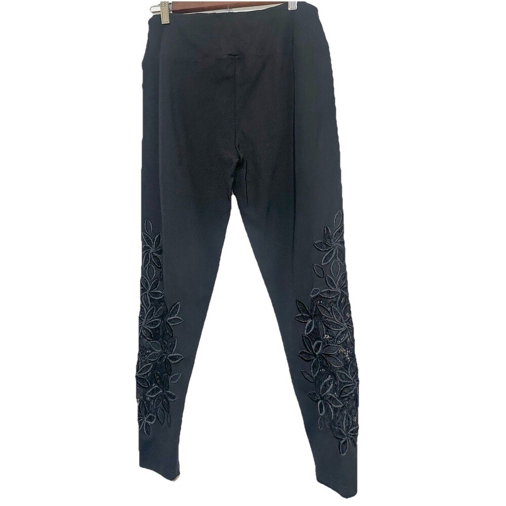 Lulu B Black Embroidered Ankle Pants Floral Lace Pull On M - Picture 3 of 9